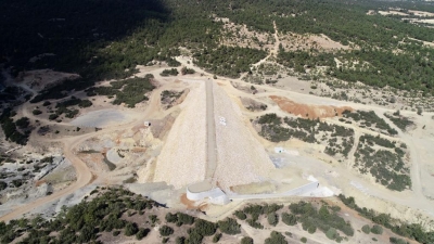 Afyon Dazkırı Çiftlik Göleti İnşaatı